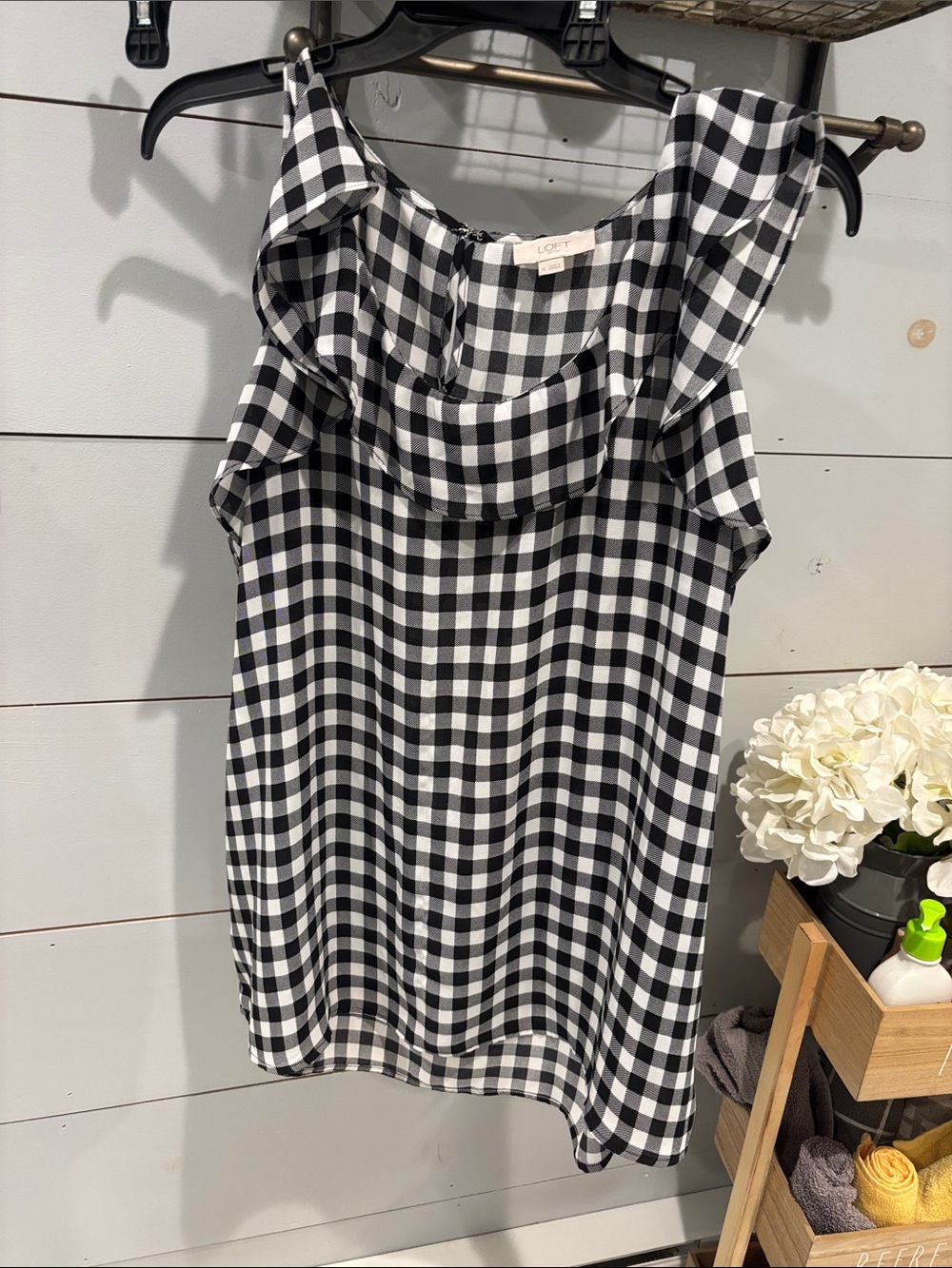 LOFT Black & White Gingham Ruffle-Sleeve Shell